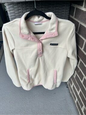 Columbia Cream Fleece Pullover with Pink Trim Size Small
